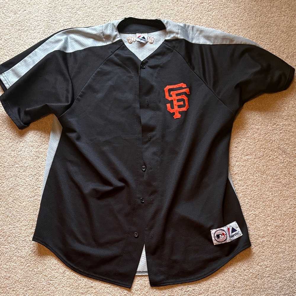 Majestic vintage San Francisco Giants Black and Gray Jersey